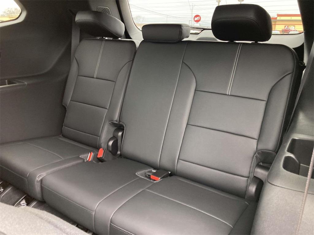 new 2025 GMC Acadia car, priced at $45,450
