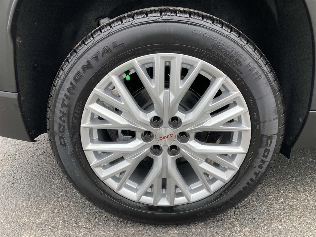 new 2025 GMC Acadia car, priced at $45,450