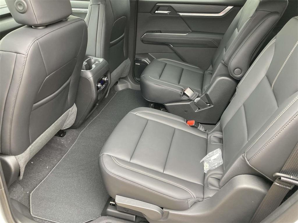 new 2025 GMC Acadia car, priced at $45,450