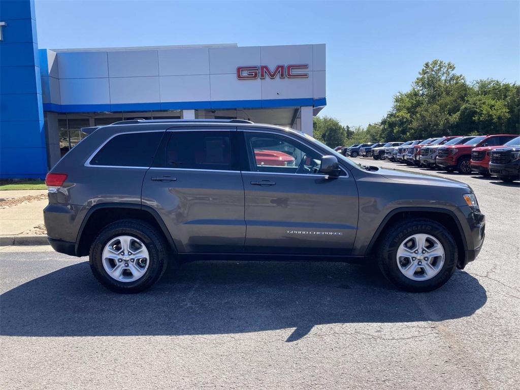 used 2015 Jeep Grand Cherokee car, priced at $9,877