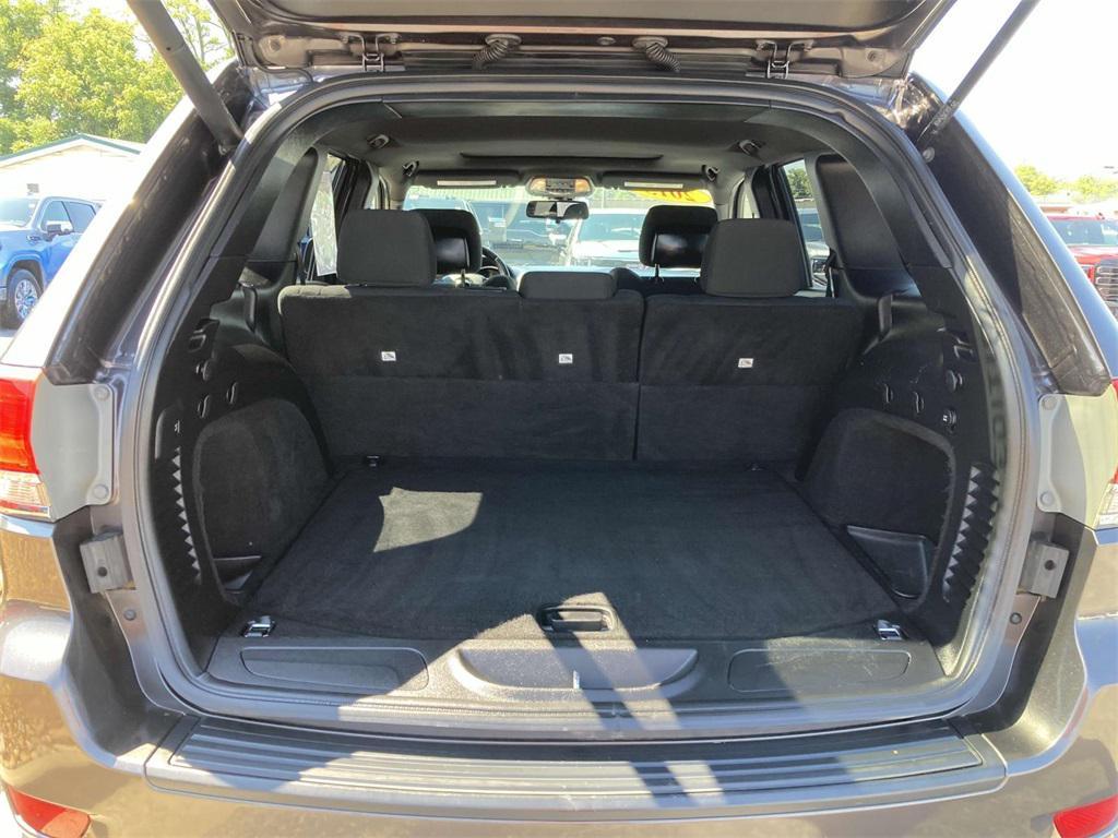 used 2015 Jeep Grand Cherokee car, priced at $9,877
