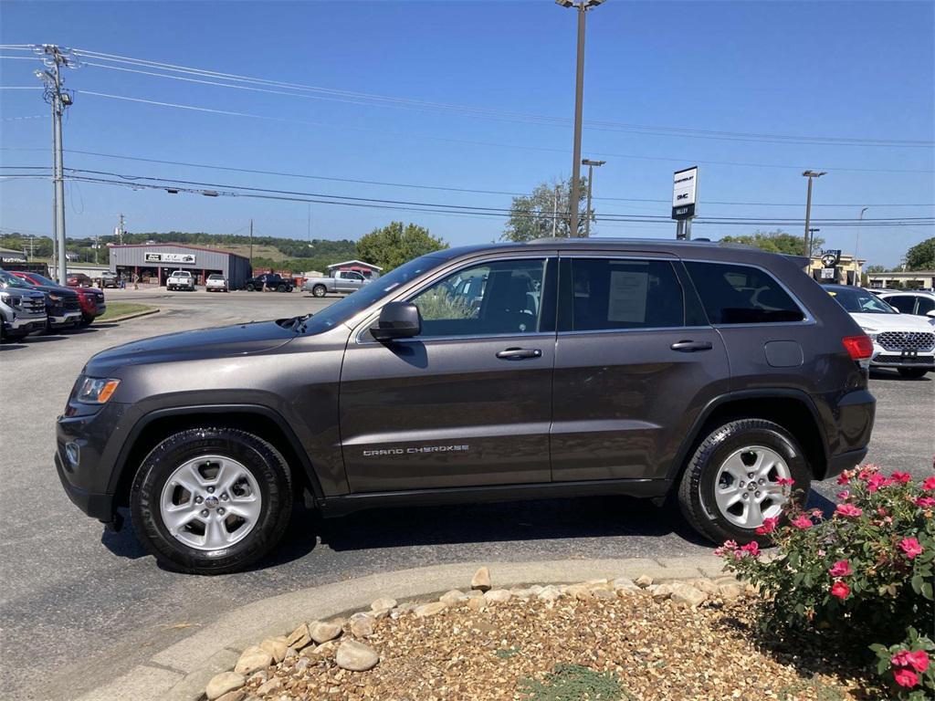 used 2015 Jeep Grand Cherokee car, priced at $9,877