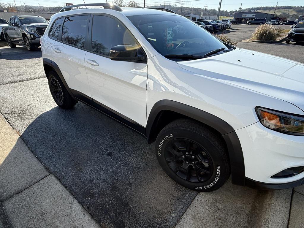 used 2022 Jeep Cherokee car, priced at $22,977