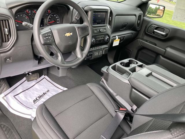 new 2025 Chevrolet Silverado 1500 car, priced at $45,730