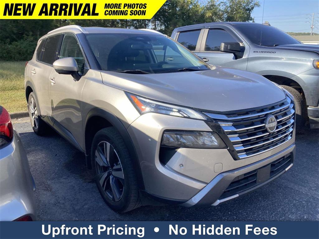 used 2024 Nissan Rogue car, priced at $29,188