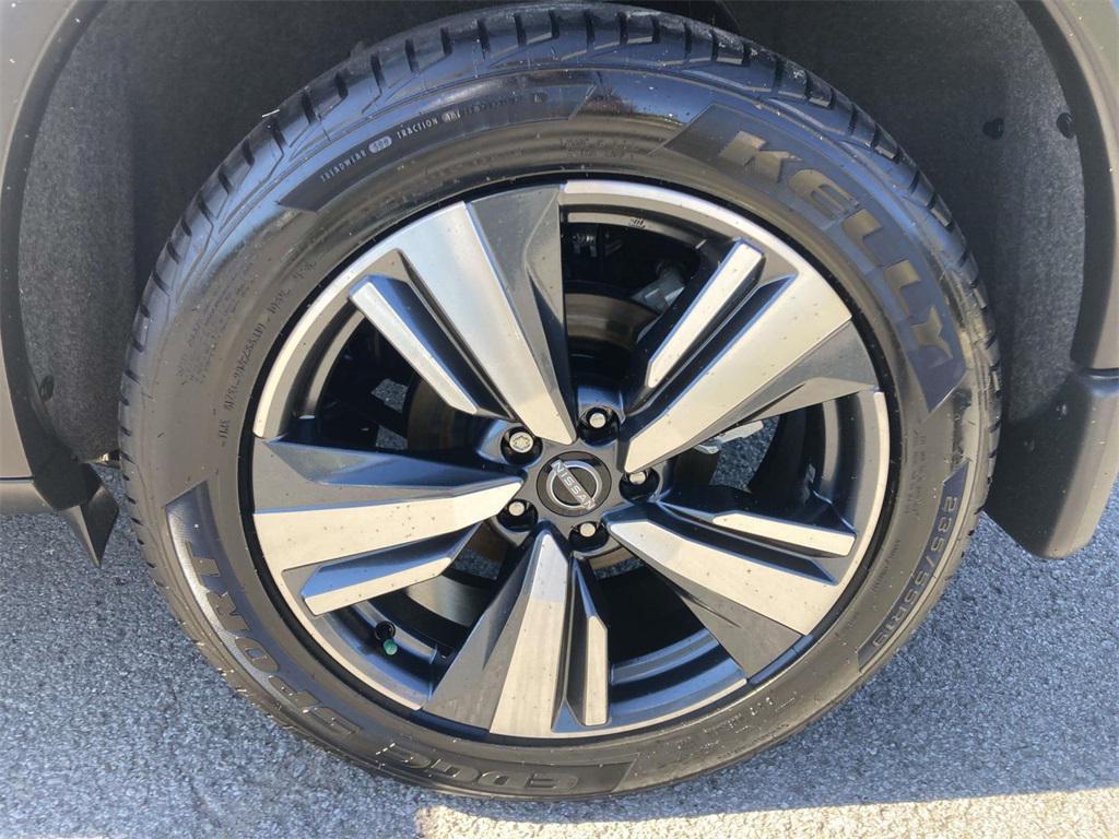 used 2024 Nissan Rogue car, priced at $28,286