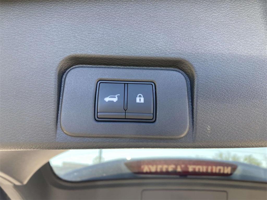 used 2024 Nissan Rogue car, priced at $28,286