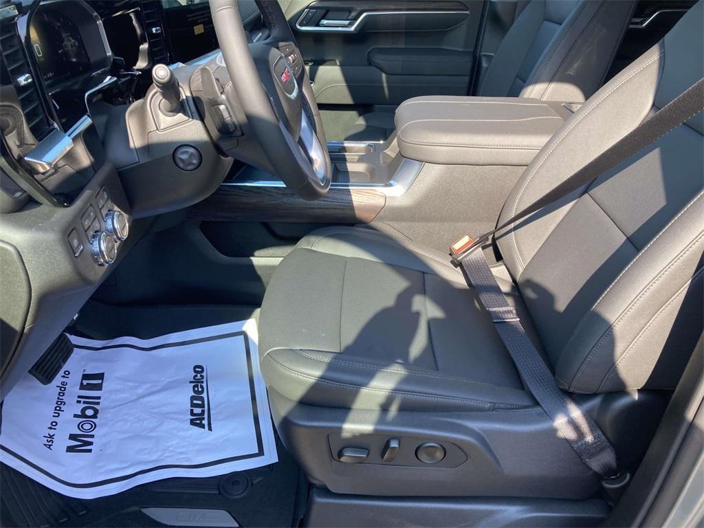 new 2026 GMC Sierra 1500 car, priced at $71,705