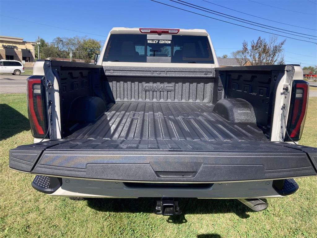 new 2026 GMC Sierra 2500 car, priced at $81,885