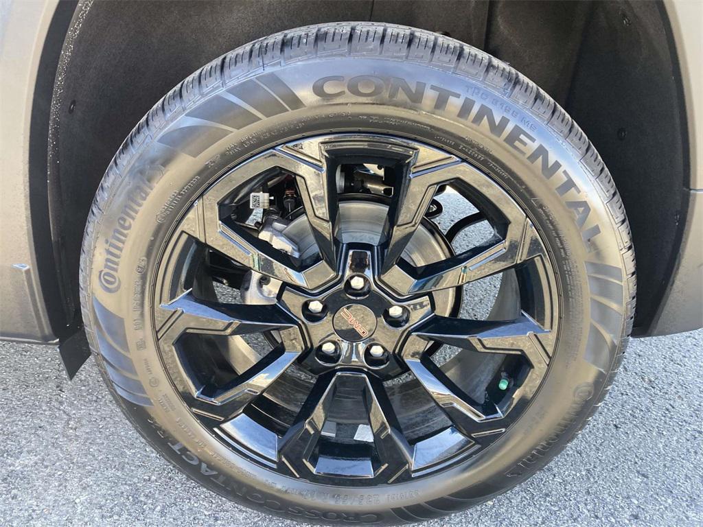 new 2026 GMC Terrain car, priced at $38,925