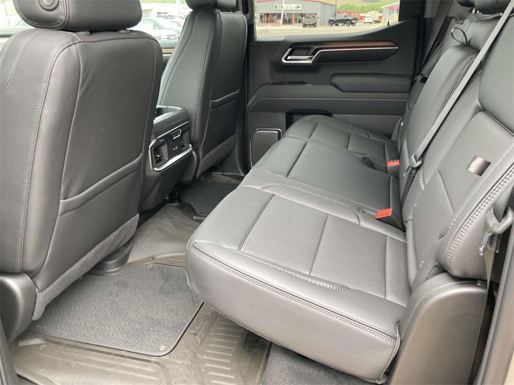 new 2025 GMC Sierra 1500 car, priced at $76,235