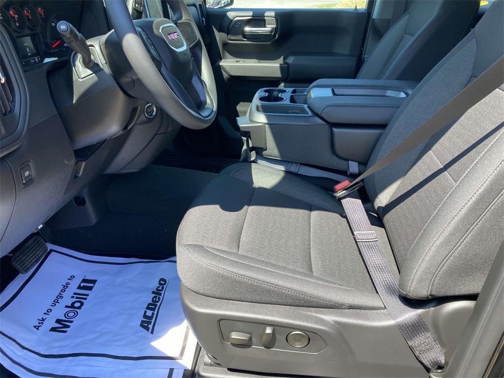 new 2026 GMC Sierra 1500 car, priced at $49,690