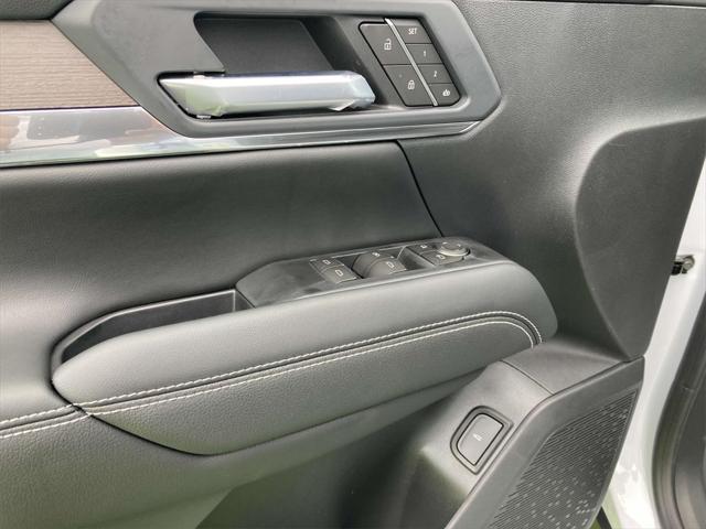 new 2026 GMC Terrain car, priced at $43,915