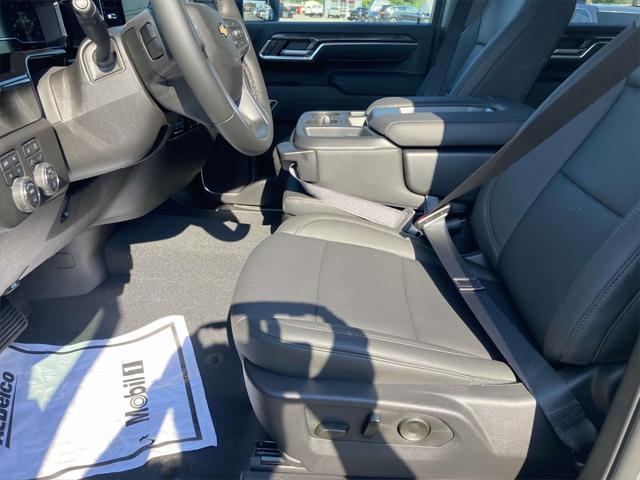 new 2025 Chevrolet Silverado 2500 car