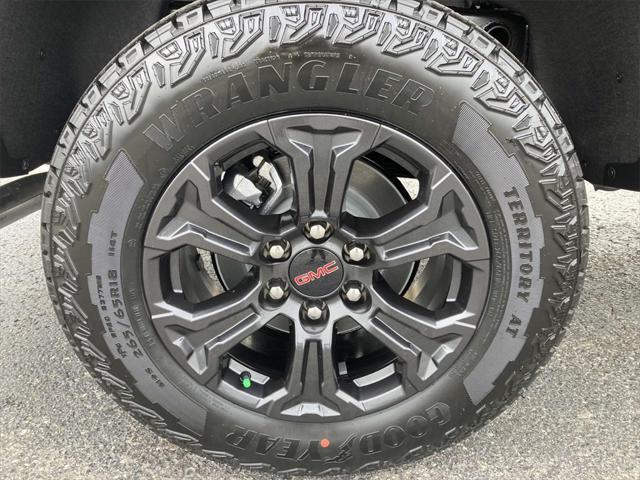 new 2025 GMC Canyon car, priced at $42,300