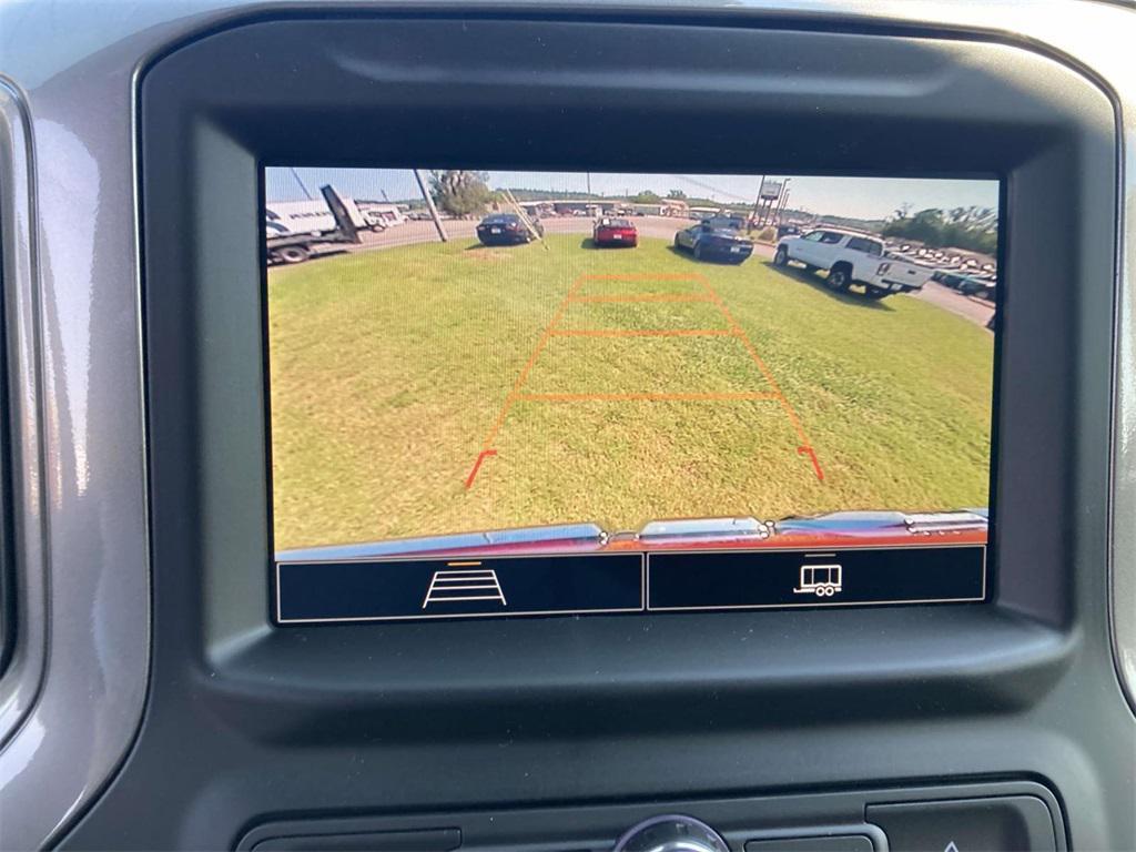 new 2026 GMC Sierra 1500 car, priced at $42,290