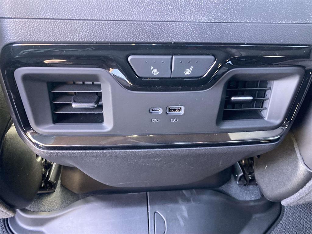 new 2026 GMC Sierra 1500 car, priced at $86,055