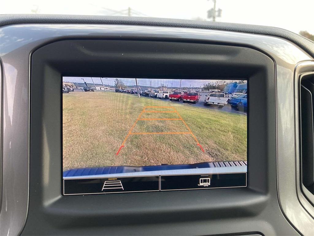 new 2025 Chevrolet Silverado 2500 car, priced at $59,985