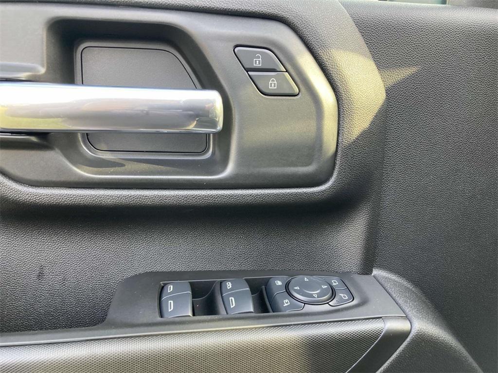 new 2025 Chevrolet Silverado 2500 car, priced at $59,985