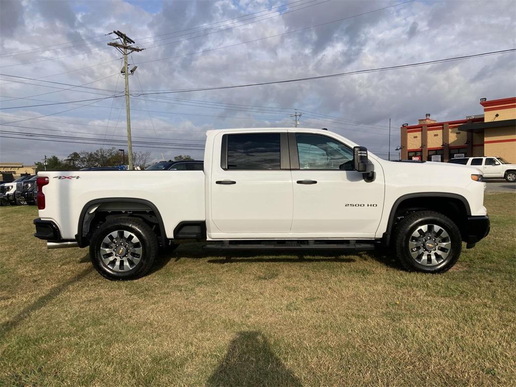 new 2025 Chevrolet Silverado 2500 car, priced at $59,985