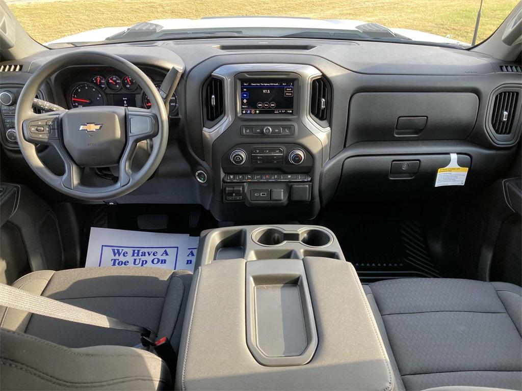 new 2025 Chevrolet Silverado 2500 car, priced at $59,985