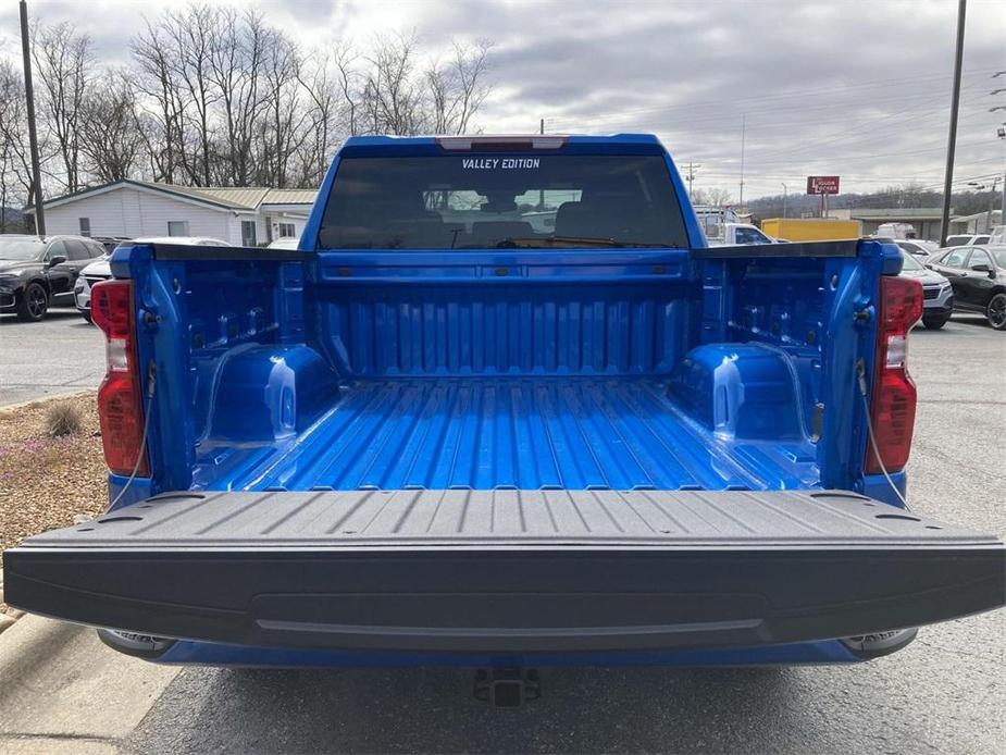 new 2024 Chevrolet Silverado 1500 car, priced at $51,985