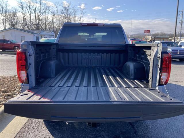 new 2025 GMC Sierra 1500 car, priced at $52,435