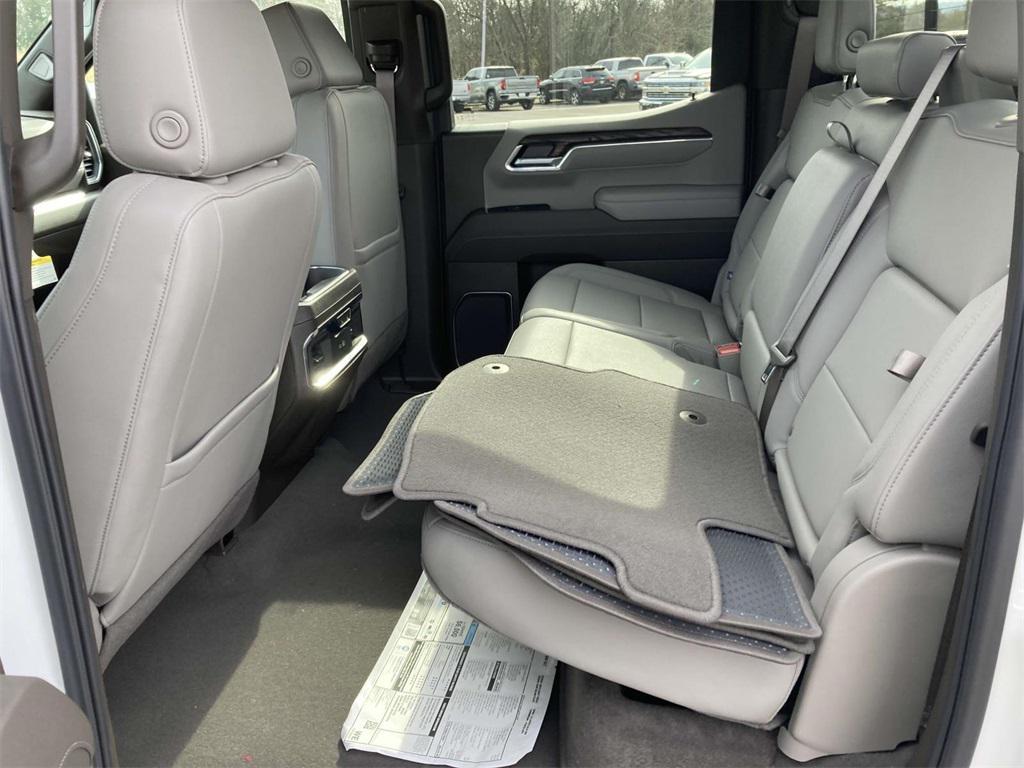 new 2025 GMC Sierra 1500 car, priced at $61,170