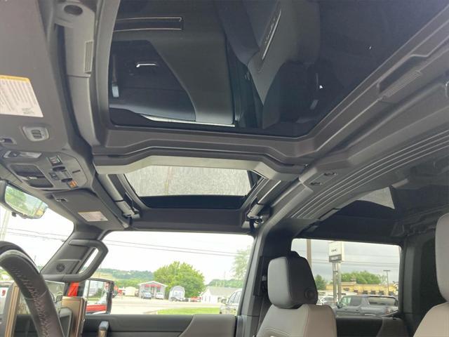 new 2025 GMC HUMMER EV SUV car, priced at $99,890