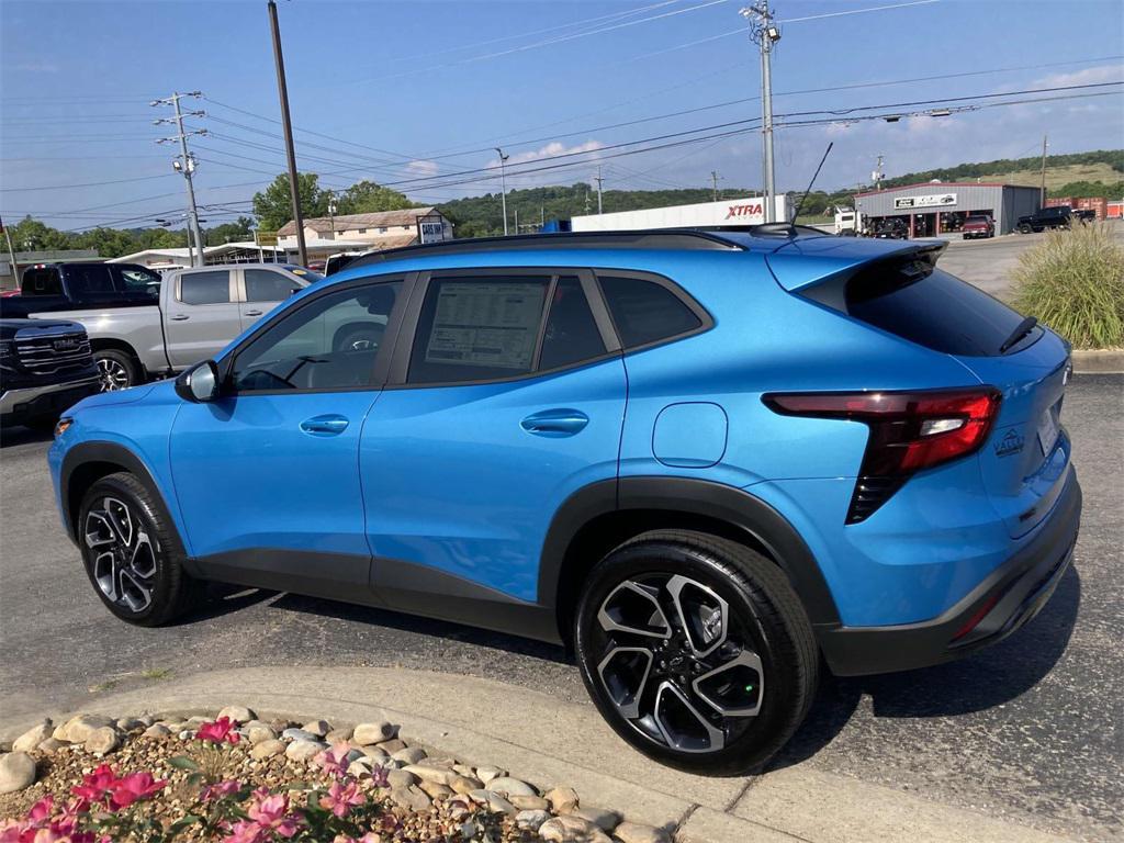 new 2025 Chevrolet Trax car, priced at $26,390