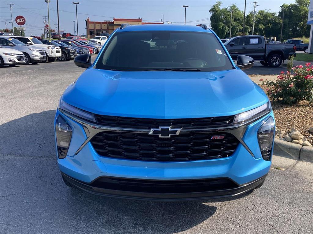 new 2025 Chevrolet Trax car, priced at $26,390