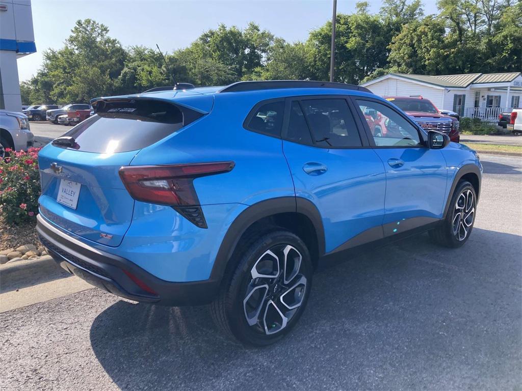 new 2025 Chevrolet Trax car, priced at $26,390