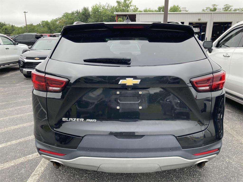 used 2024 Chevrolet Blazer car, priced at $30,576