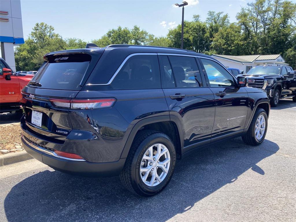 used 2023 Jeep Grand Cherokee car, priced at $28,986