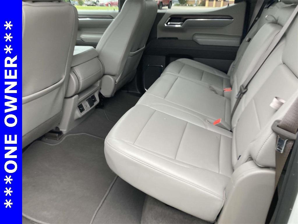 used 2024 GMC Sierra 1500 car, priced at $38,744