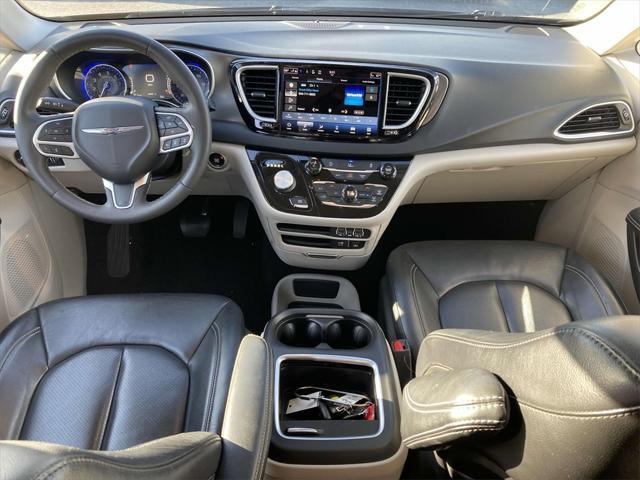 used 2022 Chrysler Pacifica car, priced at $25,918