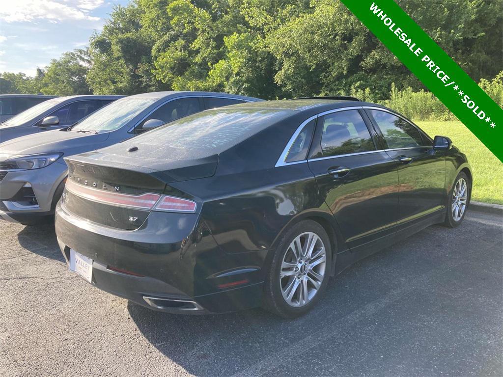 used 2015 Lincoln MKZ car, priced at $2,500