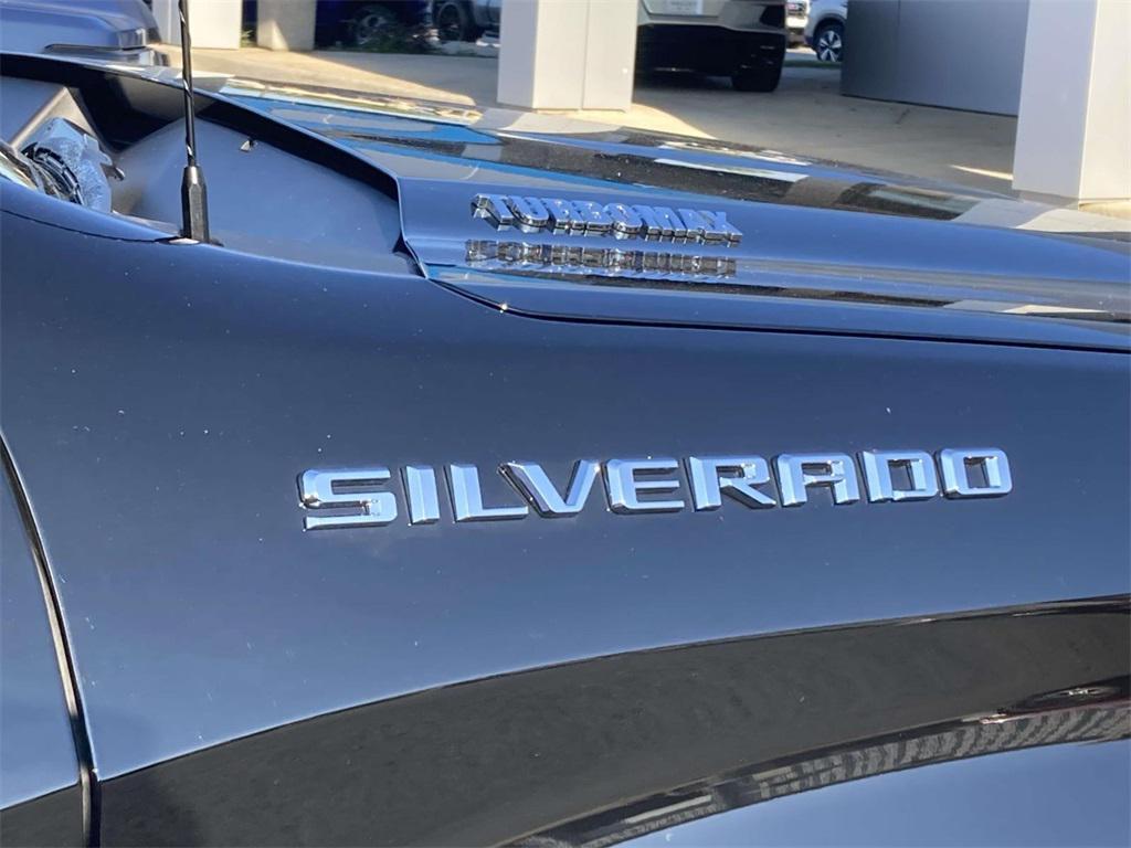 new 2026 Chevrolet Silverado 1500 car, priced at $39,095