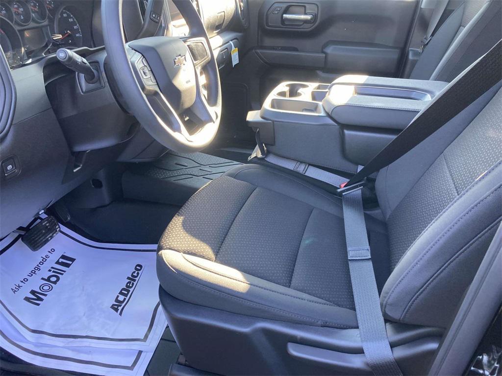 new 2026 Chevrolet Silverado 1500 car, priced at $39,095