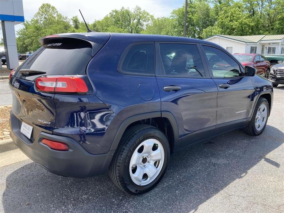 used 2014 Jeep Cherokee car, priced at $8,199