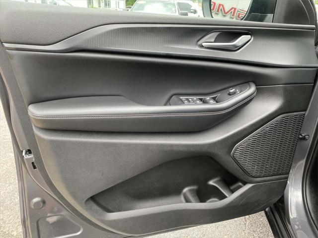 used 2023 Jeep Grand Cherokee L car, priced at $28,544