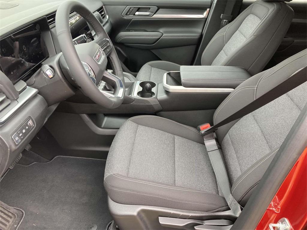 new 2026 GMC Terrain car, priced at $33,335