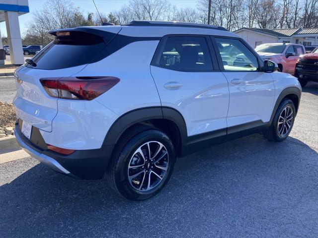 new 2025 Chevrolet TrailBlazer car, priced at $28,970