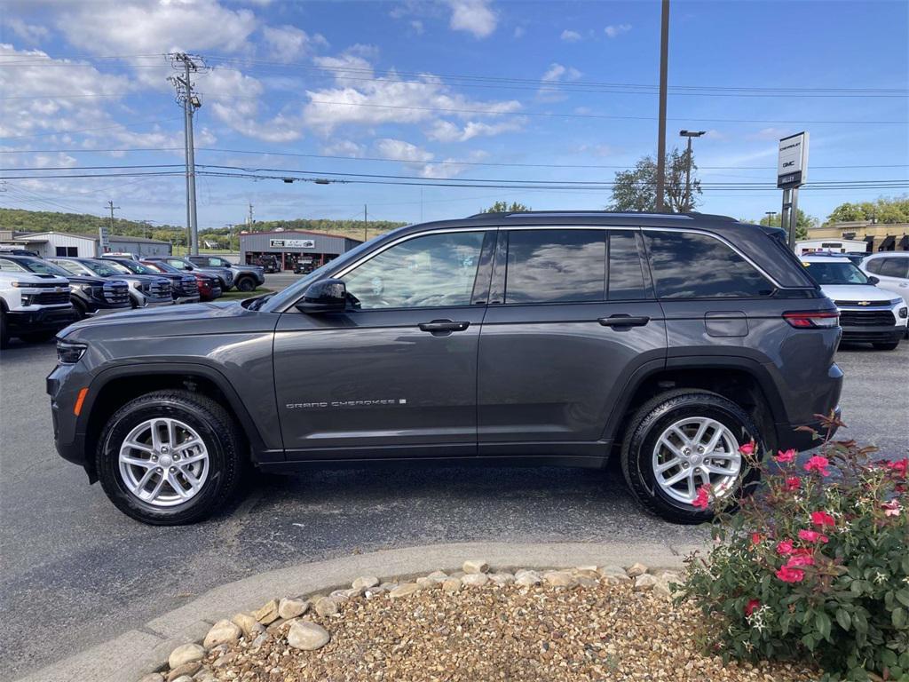 used 2023 Jeep Grand Cherokee car, priced at $27,211