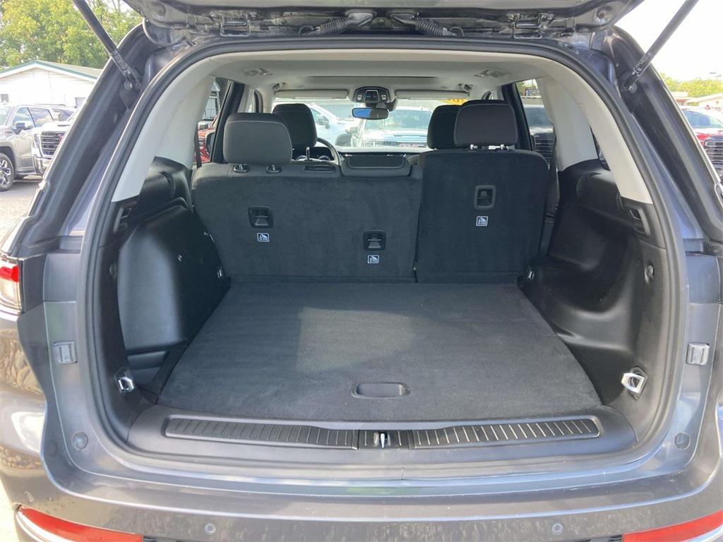 used 2023 Jeep Grand Cherokee car, priced at $27,211
