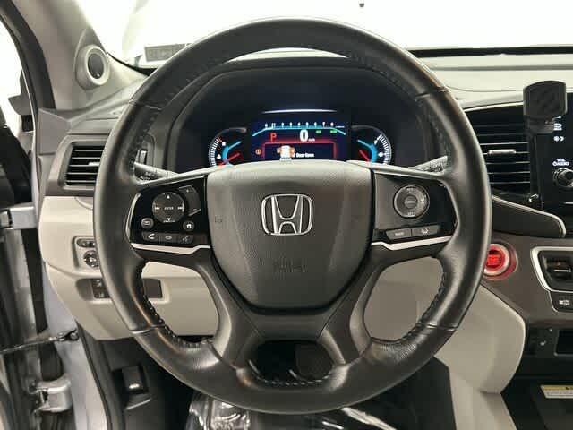 used 2022 Honda Pilot car, priced at $29,291