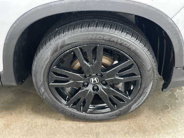 used 2022 Honda Pilot car, priced at $29,291