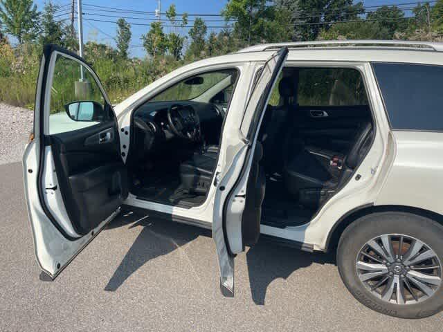 used 2017 Nissan Pathfinder car, priced at $13,002