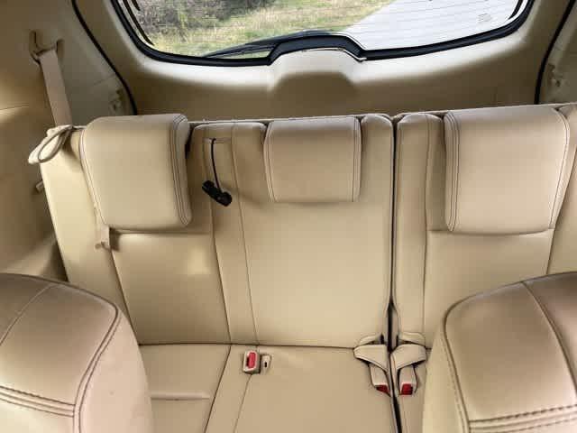 used 2015 Toyota Highlander car, priced at $16,768