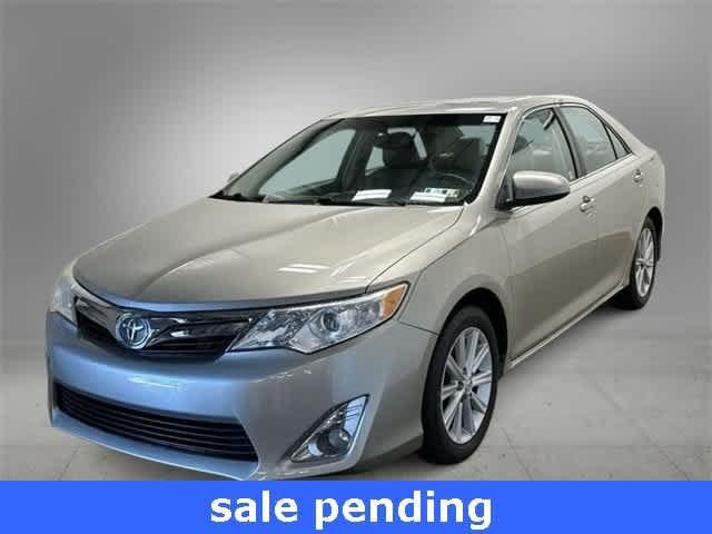 used 2014 Toyota Camry car, priced at $13,888